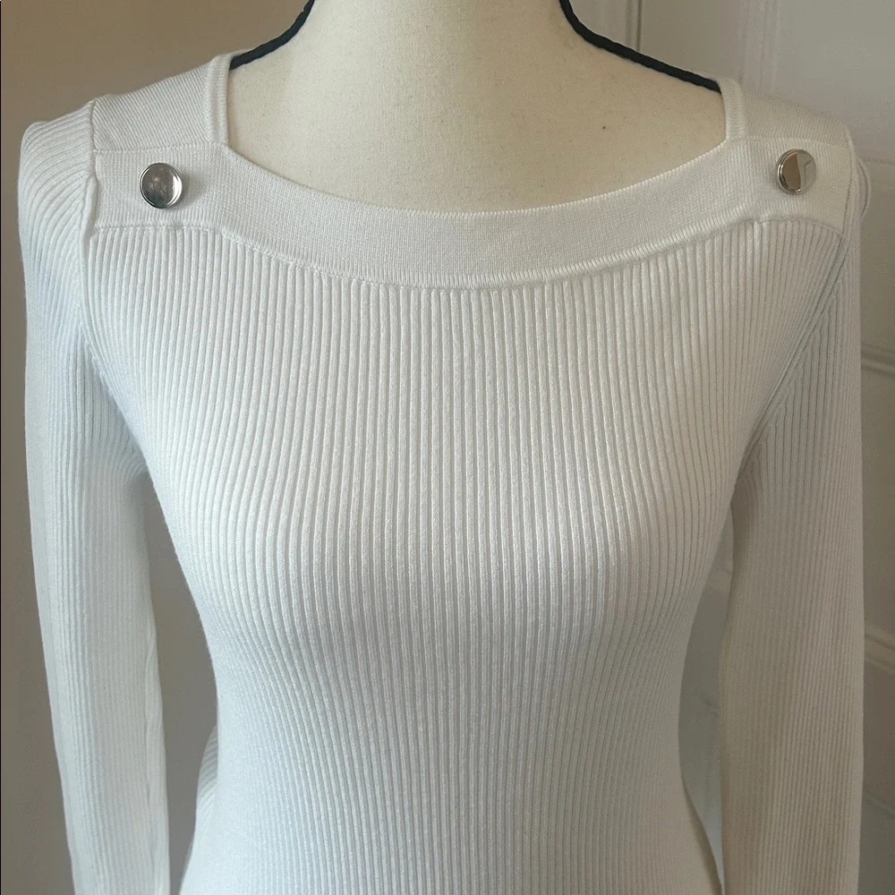 White House Black Market Ivory Ribbed Sweater - Picture 2 of 6